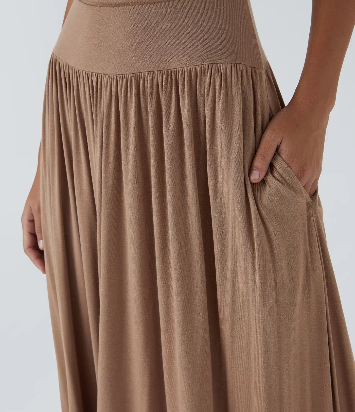 Nellie's| Maxi Dress with Ruffles and Pockets