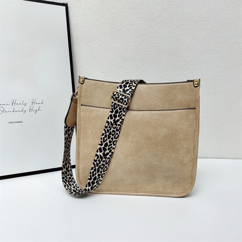 Nellie's| Leather Shoulder Bag with Colorful Strap